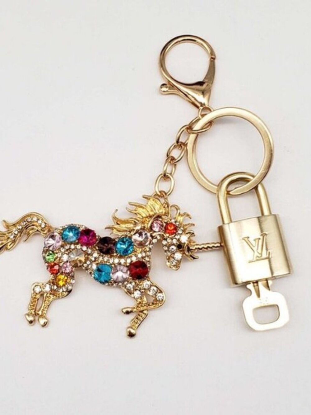 Louis Vuitton Gold Lock & Key 🔑 Authentic LV Unbranded Horse Keychain Charm - Picture 2 of 7
